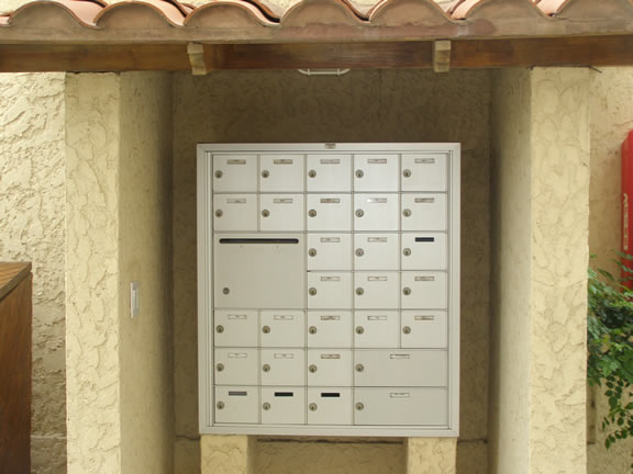 Oceana Towers Mailboxes